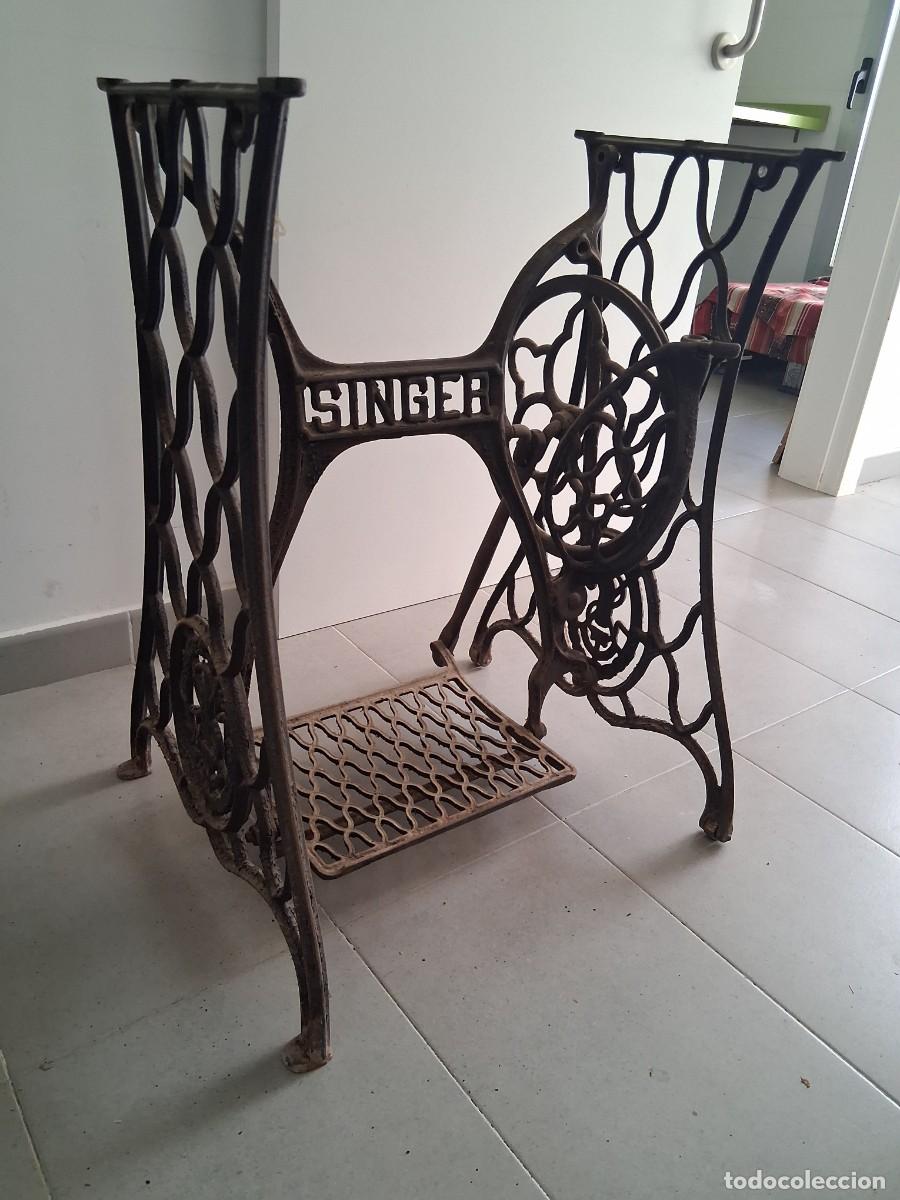 Oggetti Antichi: Pies pedal de maquina de coser Singer hierro fundido