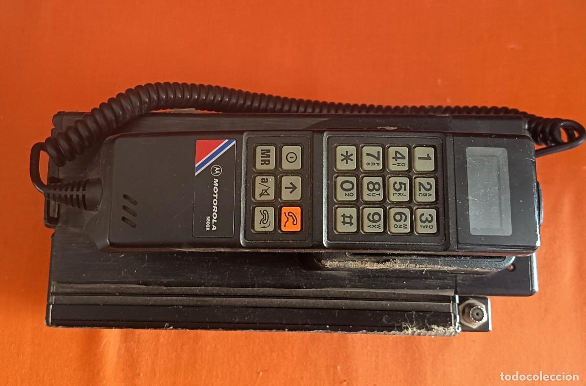 Tel&eacute;fonos: Tel&eacute;fono fijo de coche vintage Motorola 5800x, finales de los a&ntilde;os 80
