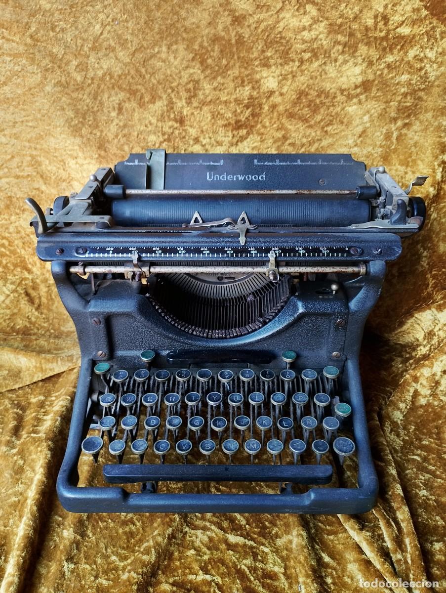Antiguidades: M&agrave;quina escribir UNDERWOOD (creo que el modelo n.5 -a&uacute;nque lleva placa de 1859-) funcionando bien