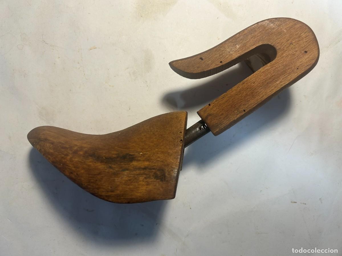 Antig&uuml;edades: Horma zapato mujer de madera regulable antigua