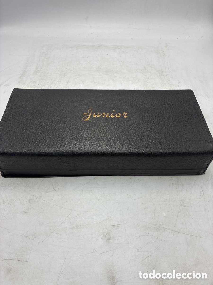 Antig&uuml;edades: M&aacute;quina de escribir Junior con estuche original. - Foto 6
