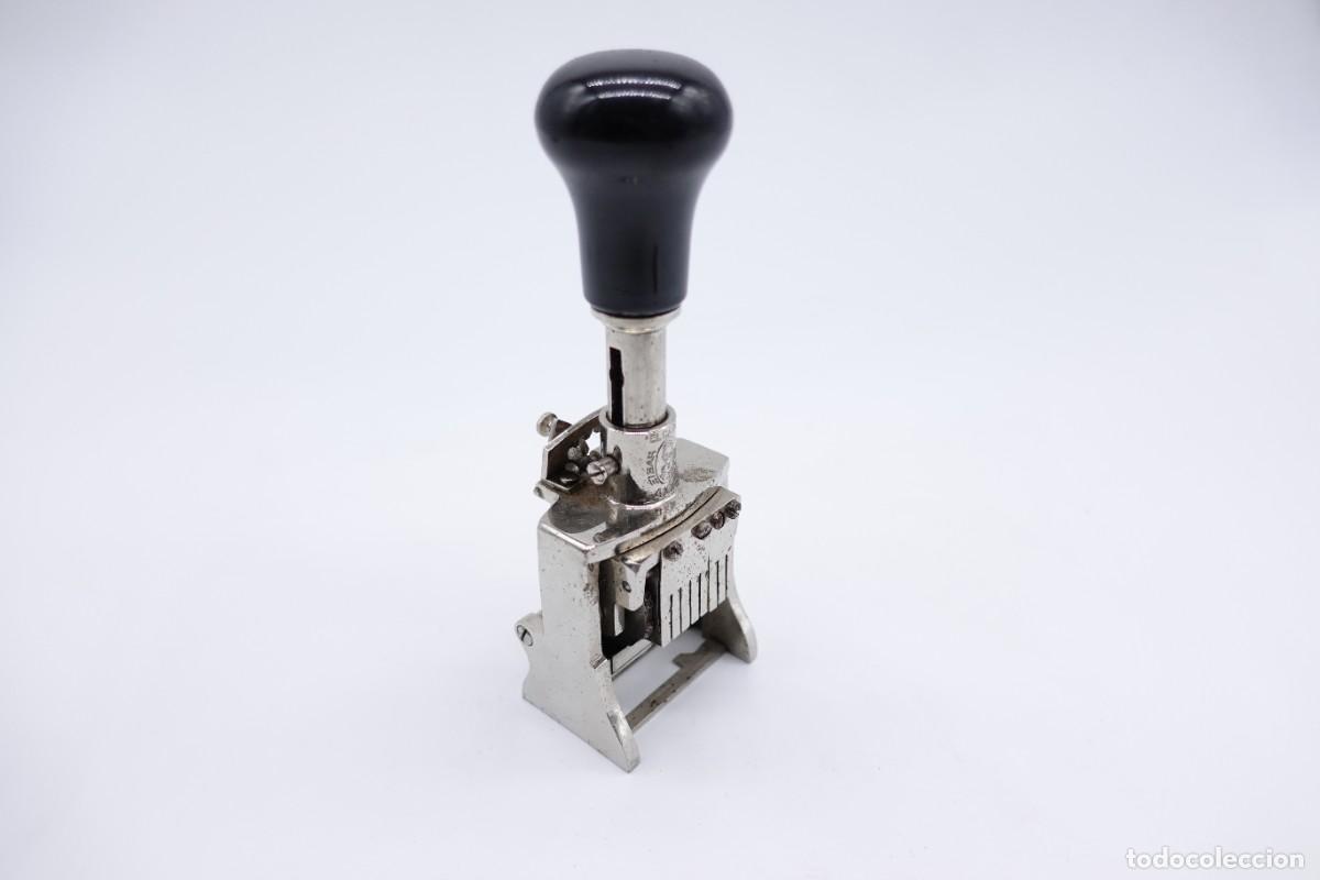 Antiquit&auml;ten: SELLO FECHADOR NUMERADOR EL CASCO ESPA&Ntilde;A 4 MM DE OFICINA ANTIGUO