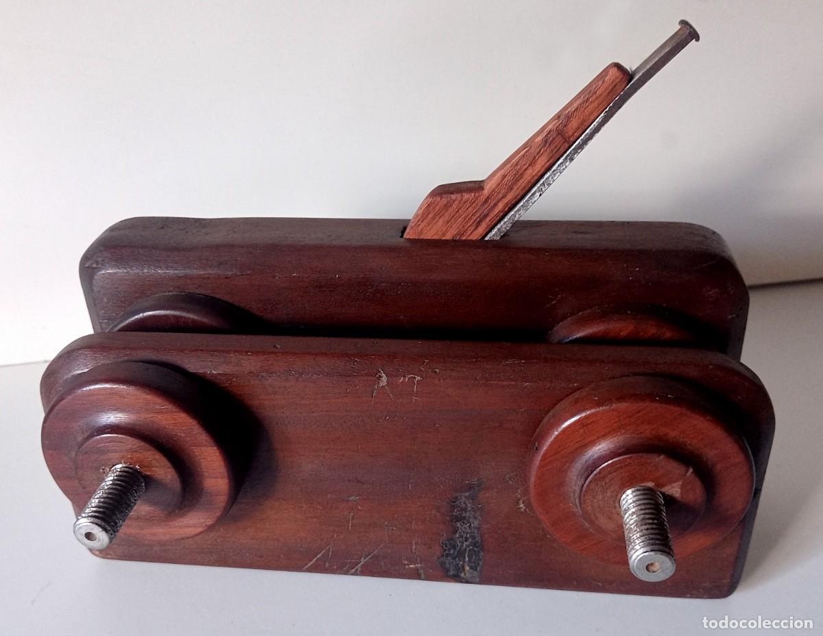 Antig&uuml;edades: ANTIGUO GUILLAME HERRAMIENTA DE CARPINTER&Iacute;A - Foto 1