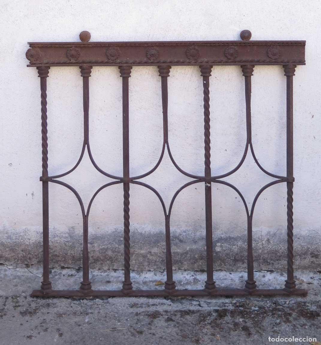 Antig&uuml;edades: REJA. HIERRO FORJADO Y FUNDIDO. FINALES SIGLO XIX. ESPA&Ntilde;A