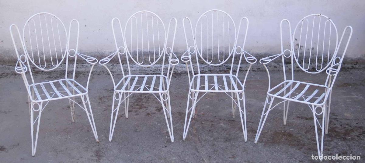 Antig&uuml;edades: CONJUNTO DE 4 SILLAS DE HIERRO DE JARDIN. SIGLO XX