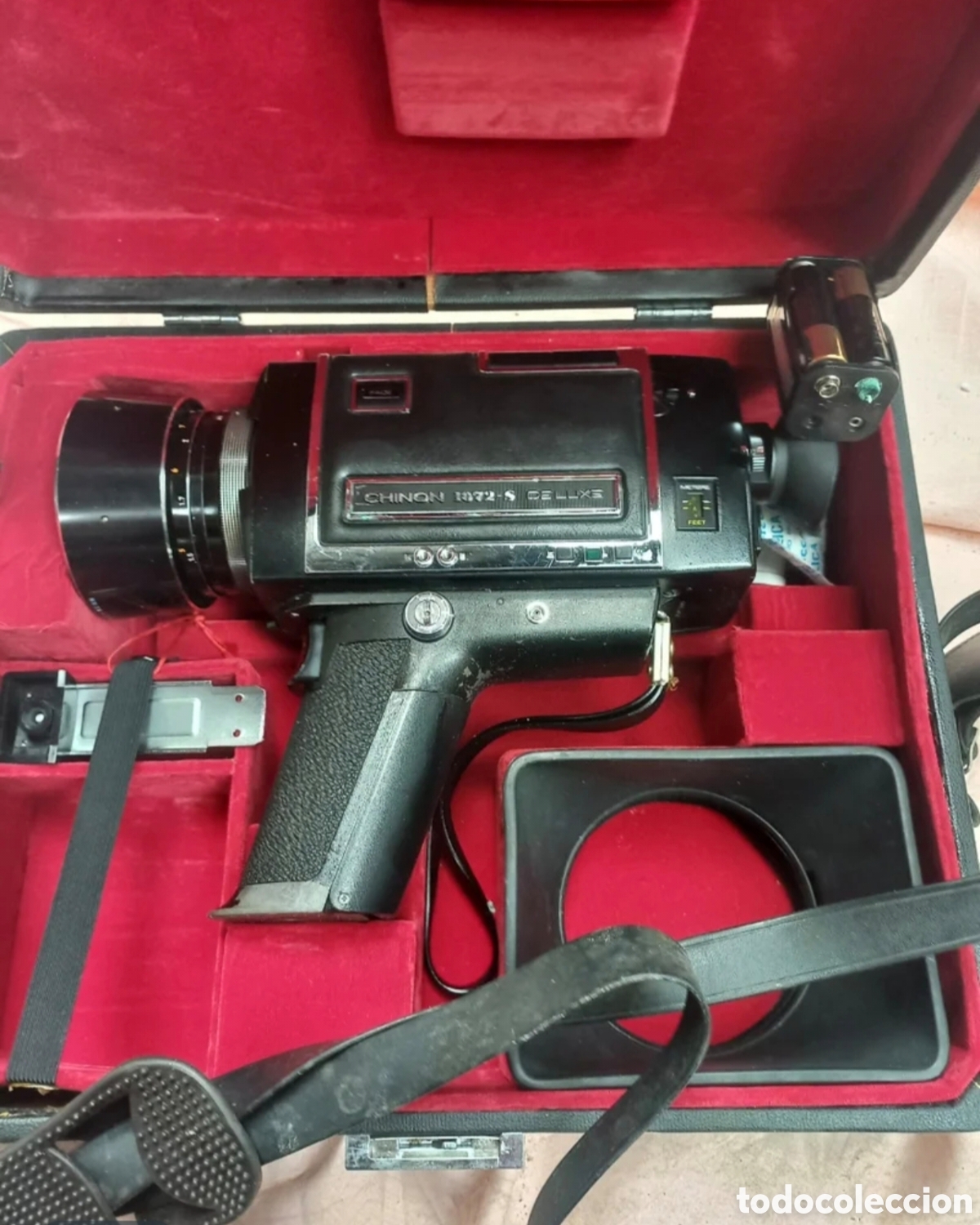 Antiguidades: Lote Completo: Antigua C&aacute;mara Super 8 Chinon 1072-S Deluxe + Manual, Certificado, Antorcha y Malet&iacute;n