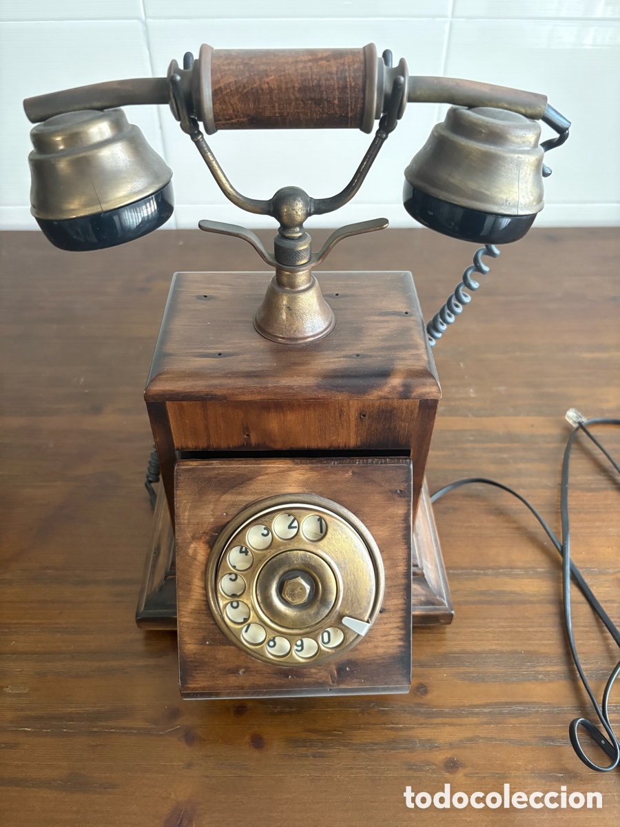 Tel&eacute;fonos: Tel&eacute;fono Vintage de sobremesa estilo antiguo en madera y metal &ndash; Funcional