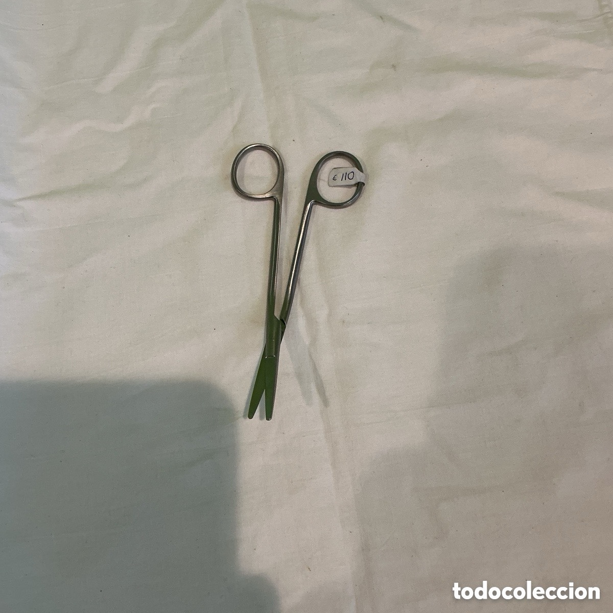 Antig&uuml;edades: Antigua pinza m&eacute;dica quir&uacute;rgica Lombar acero inoxidable hemost&aacute;tica hospital cirug&iacute;a colecci&oacute;n