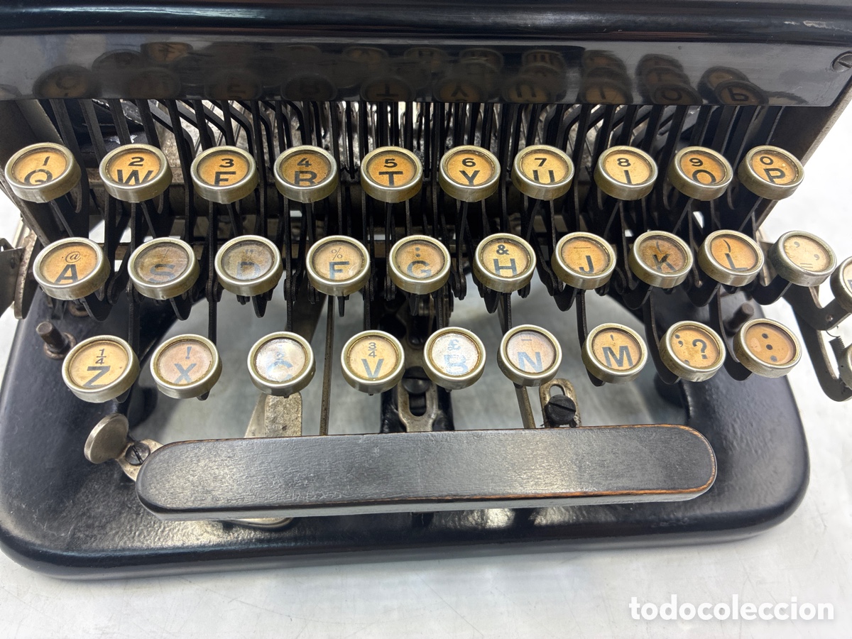 Antig&uuml;edades: M&aacute;quina de Escribir Imperial Standard. - Foto 2