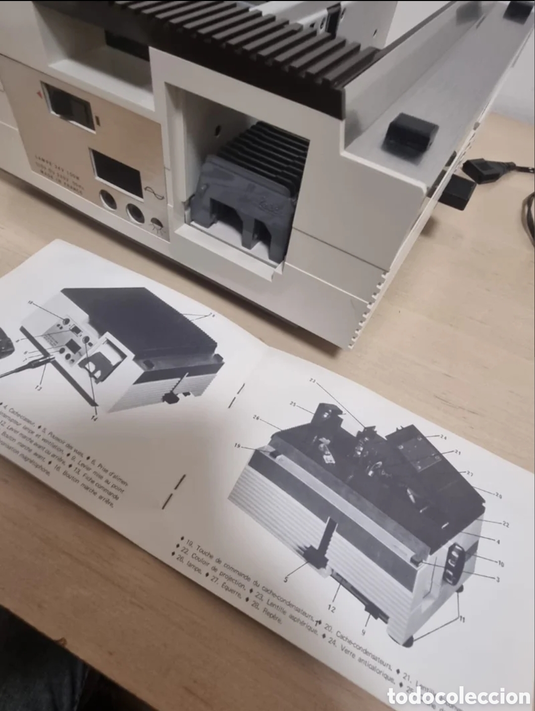 Antig&uuml;edades: Antiguo proyector diapositivas Sodisfom - Foto 4