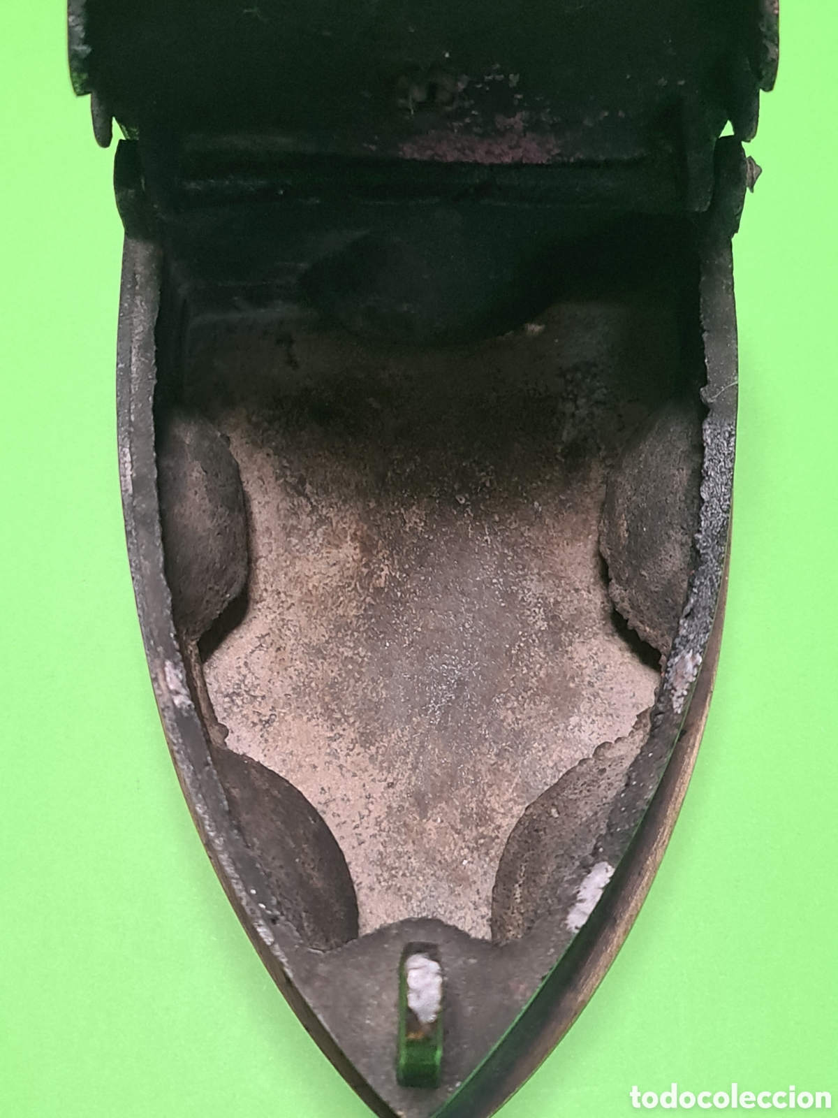 Antig&uuml;edades: Antigua plancha de carb&oacute;n/bronce - Foto 6