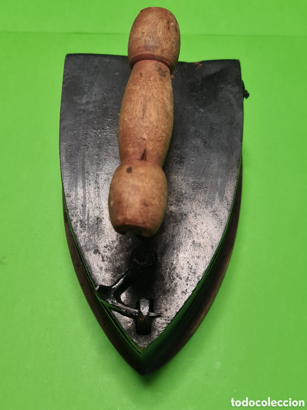 Antig&uuml;edades: Antigua plancha de carb&oacute;n/bronce - Foto 7