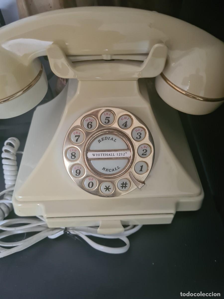 Tel&eacute;fonos: Tel&eacute;fono antiguo de baquelita