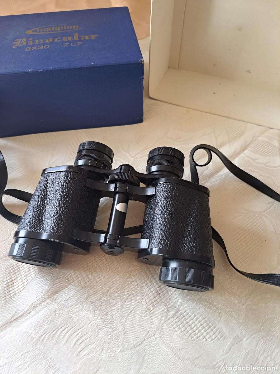 Antig&uuml;edades: Prism&aacute;ticos vintage de la marca Champion, modelo 8x30 ZCF, con funda y caja original
