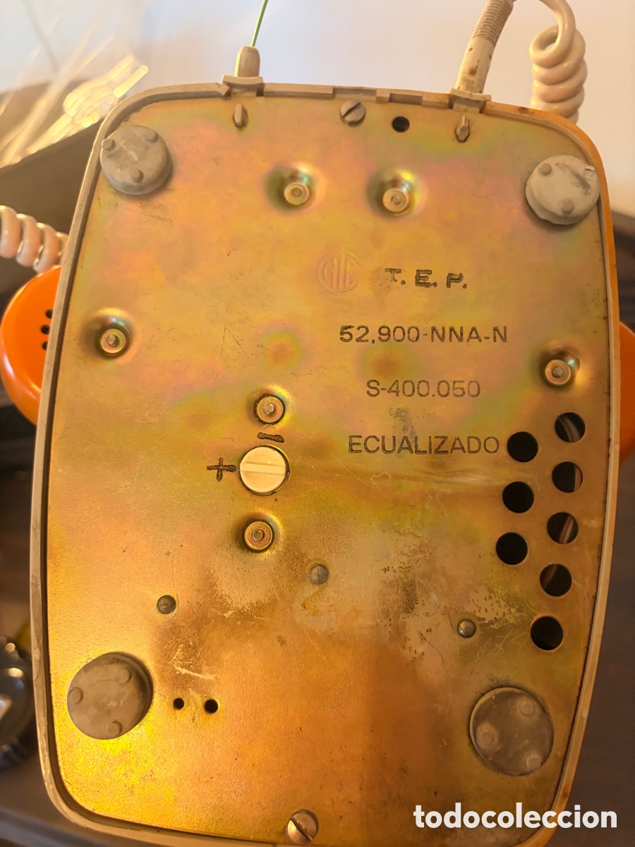 Tel&eacute;fonos: Antiguo tel&eacute;fono naranja modelo Heraldo - Foto 4