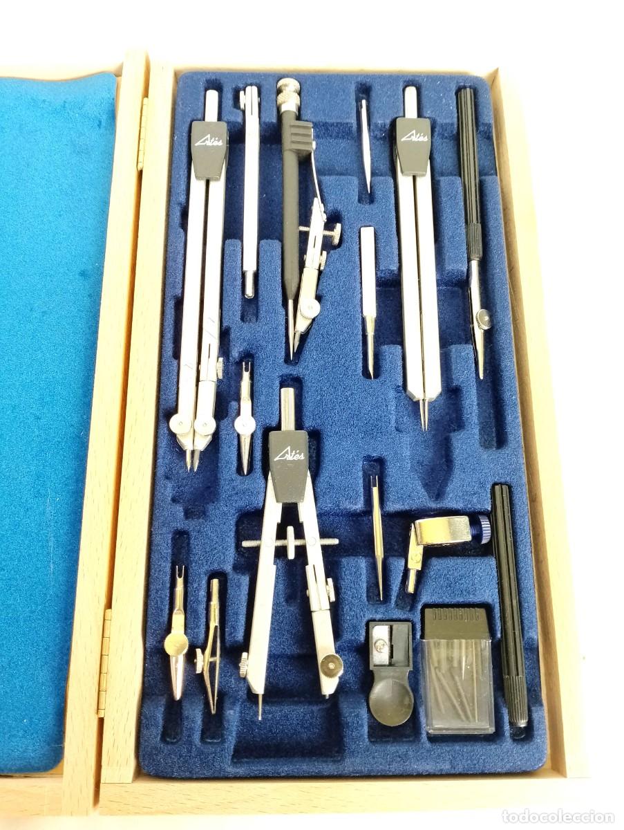 Antig&uuml;edades: ESTUCHE DE COMPASES Y TIRAL&Iacute;NEAS. MARCA &rdquo;ARTES&rdquo;. CAJA DE MADERA. - Foto 3