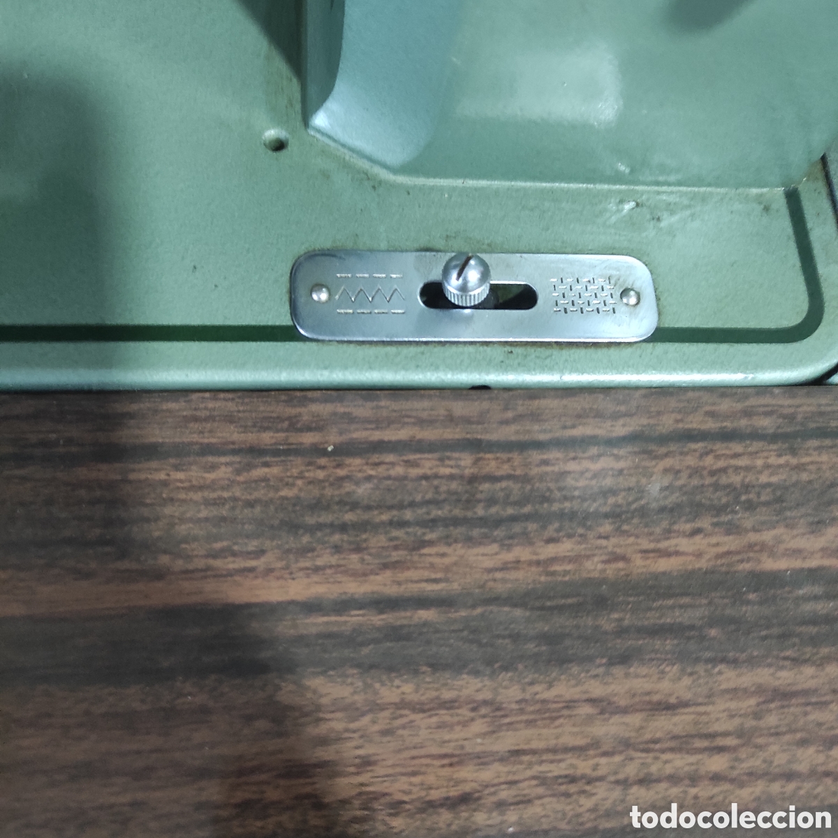 Antig&uuml;edades: M&aacute;quina de Coser REFREY &ndash; Modelo Transforma 427 - Foto 10