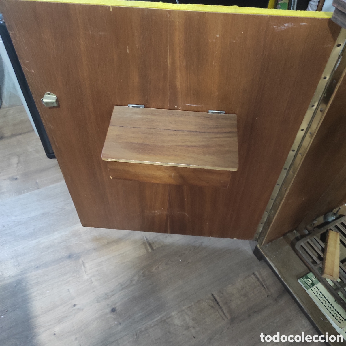 Antig&uuml;edades: M&aacute;quina de Coser REFREY &ndash; Modelo Transforma 427 - Foto 18