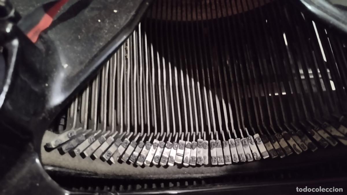 Antig&uuml;edades: M&aacute;quina de escribir Royal 10 - Foto 6