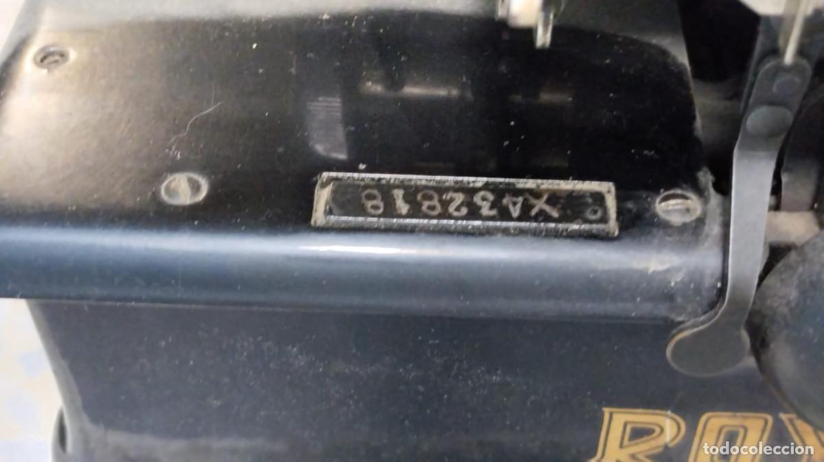 Antig&uuml;edades: M&aacute;quina de escribir Royal 10 - Foto 9