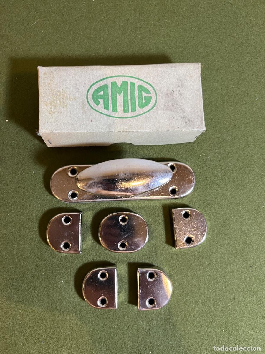 Antig&uuml;edades: Cierre falleba AMIG cromado con accesorios originales para ventana o balc&oacute;n &ndash; Nuevo en caja