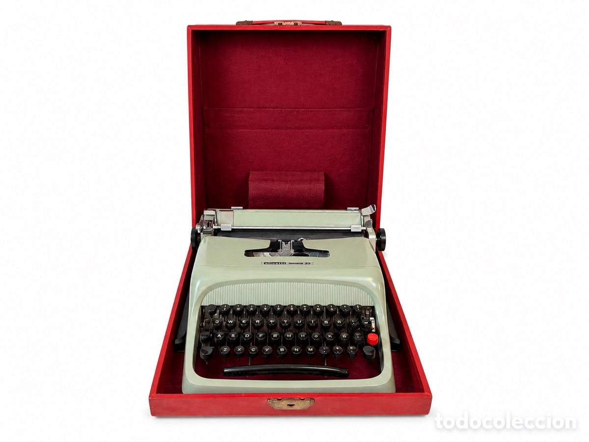 Antig&uuml;edades: M&aacute;quina de escribir Olivetti Lettera 32 by Marcelo Nizzoli Espa&ntilde;a 1960&rsquo;s