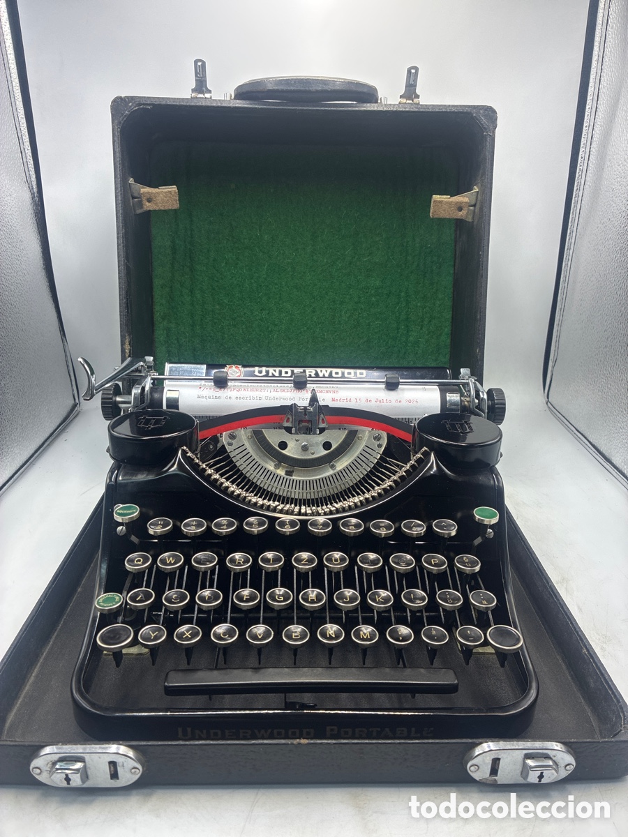 Antig&uuml;edades: M&aacute;quina de Escribir Underwood Portable .