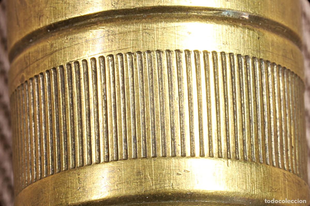 Antig&uuml;edades: Plomada vertical larga. Perforada horizontalmente. Long vertical plumb bob. Horizontally perforated. - Foto 7
