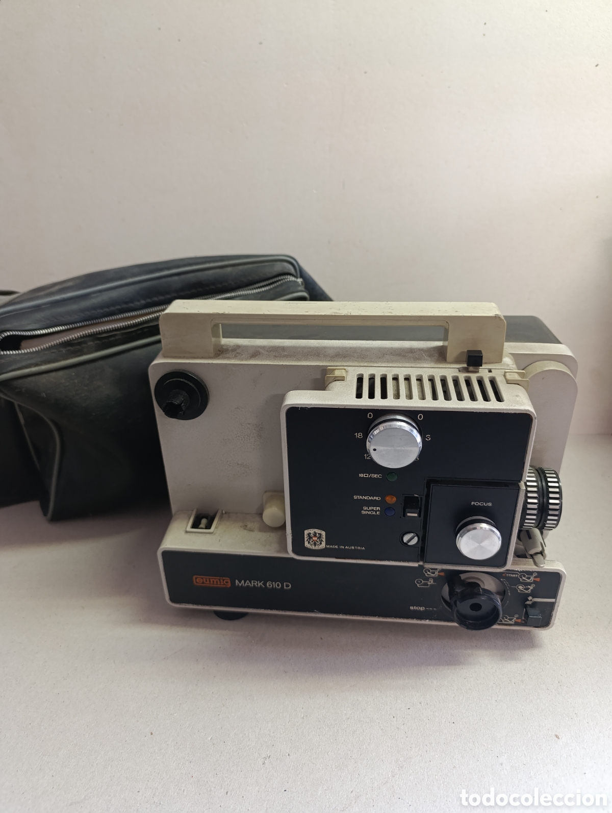 Antig&uuml;edades: PROYECTOR DE PELICULAS DE 8 MM. EUMIO MARK 610 D. MADE IN AUSTRIA.