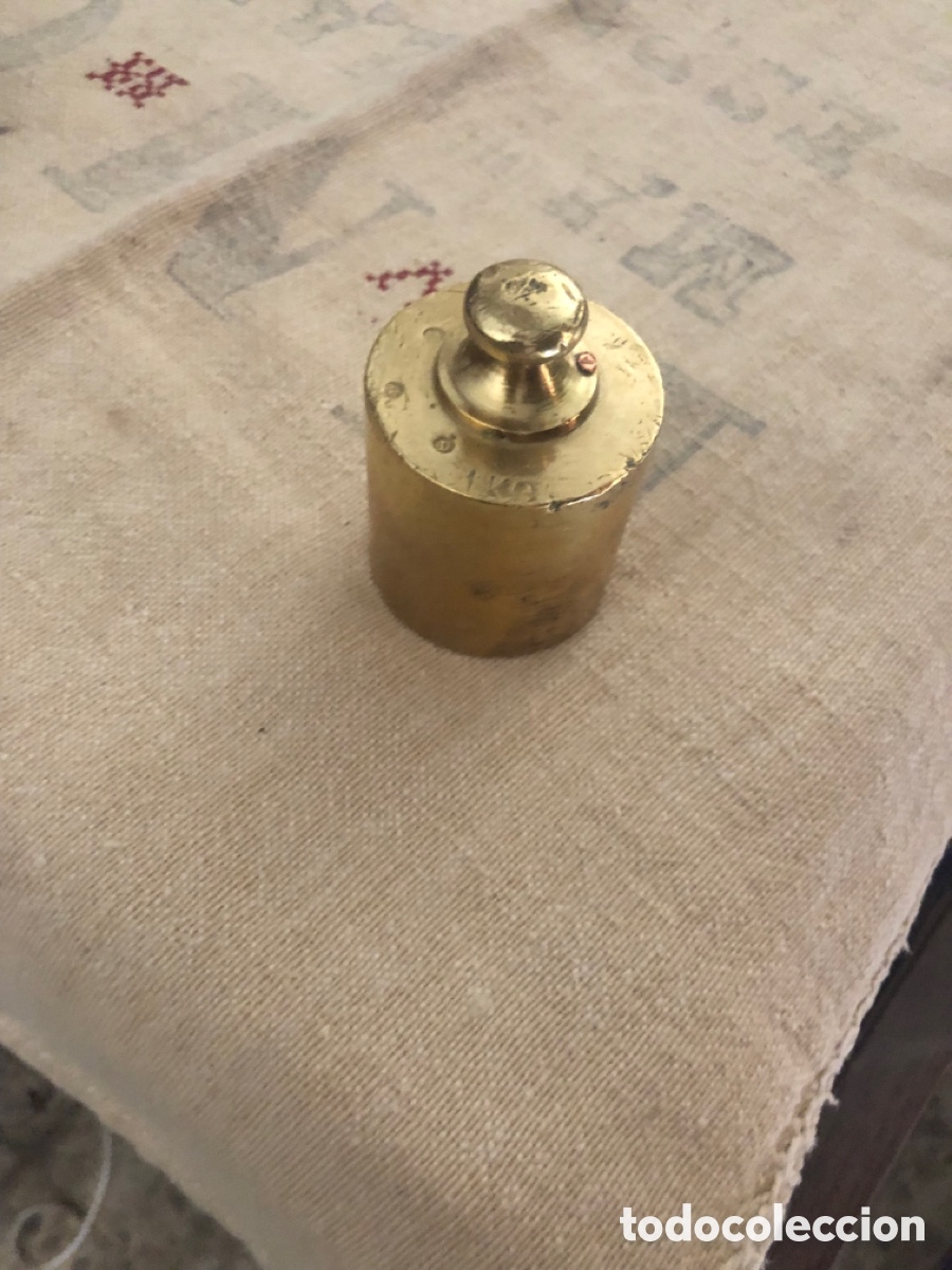 Antig&uuml;edades: PESA DE I KG DE BRONCE