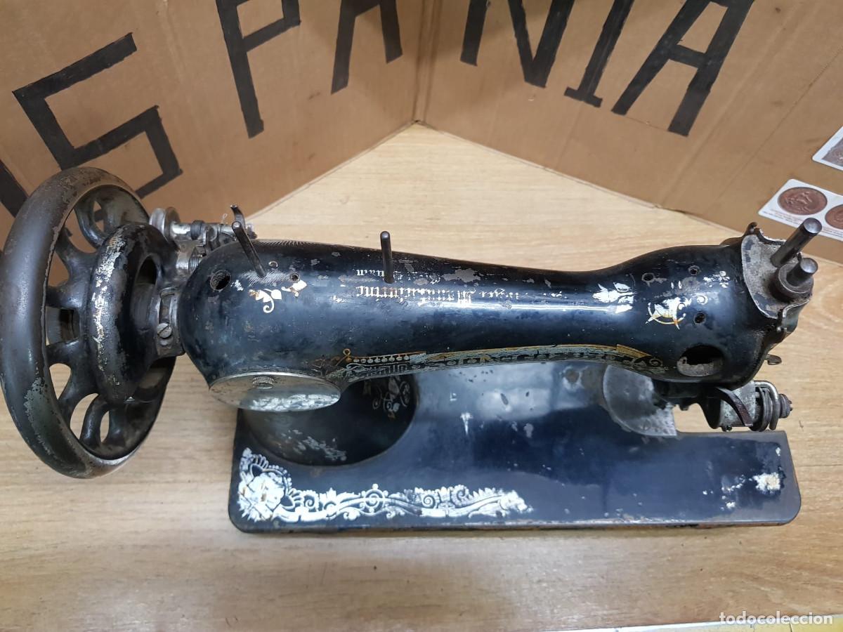 Antig&uuml;edades: ANTIGUA MAQUINA DE COSER SINGER - Foto 2