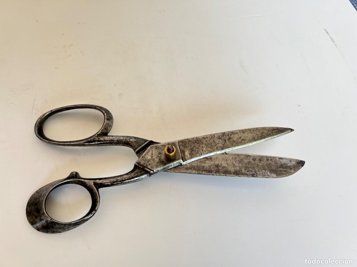 Antig&uuml;edades: Tijeras de sastre 22 cm con marca - Foto 2