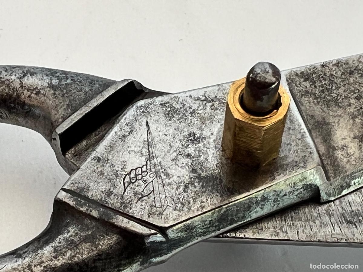 Antig&uuml;edades: Tijeras de sastre 22 cm con marca - Foto 8