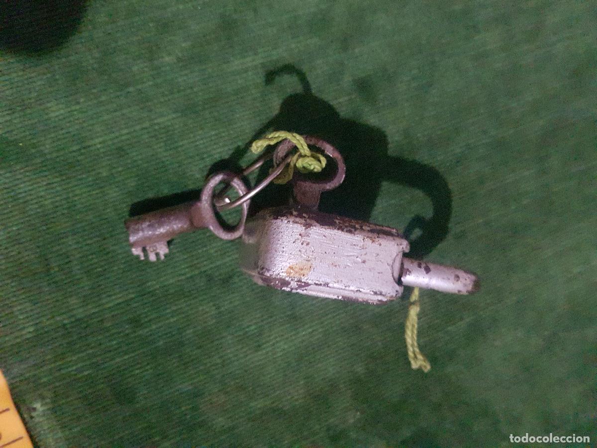 Antig&uuml;edades: ABUS GERMANY CANDADO CON DOS LLAVES SIN REMACHES - Foto 2