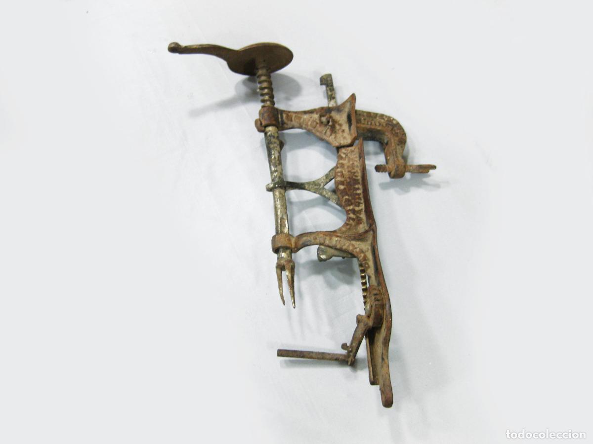 Antig&uuml;edades: ANTIGUO PELADOR DE MANZANAS. BERGNER APPLE & PEACH PARER. 1877