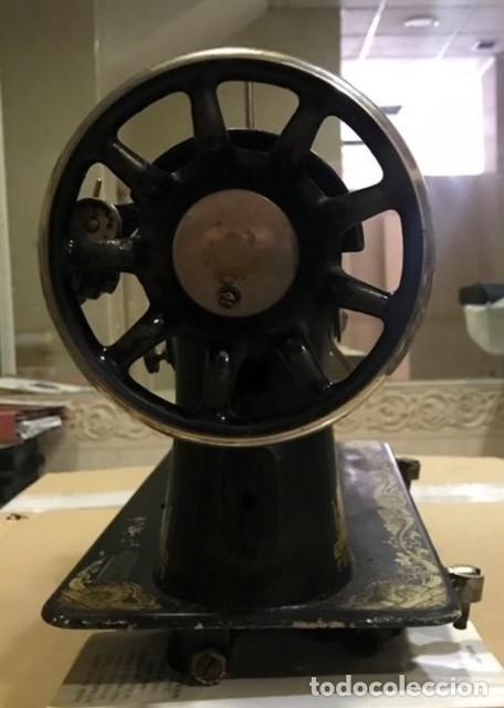 Antig&uuml;edades: M&Aacute;QUINA DE COSER SINGER - Foto 5