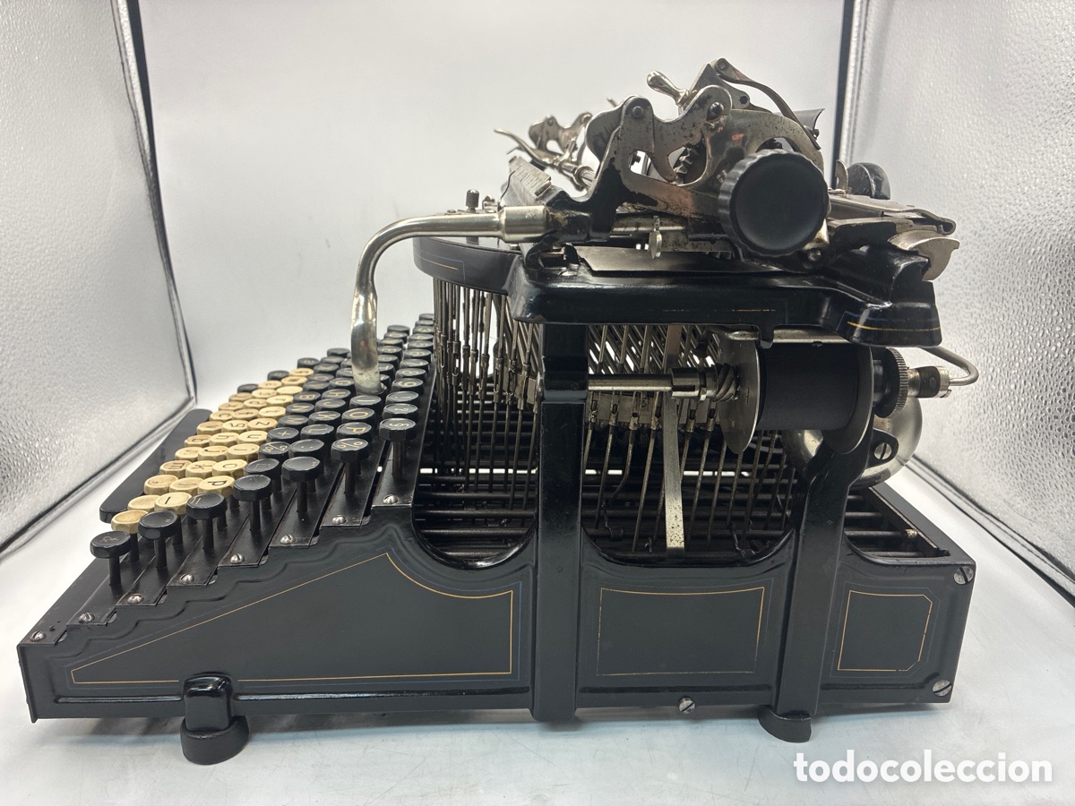 Antig&uuml;edades: M&aacute;quina de Escribir Smith Premier n&uacute;mero 5. - Foto 8