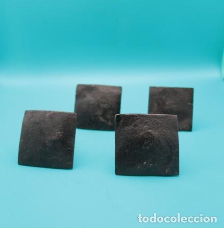 Antig&uuml;edades: Lote 4 Clavos Antiguos de Hierro Forjado Cuadrados / Artesanales Forja Restauraci&oacute;n Puertas