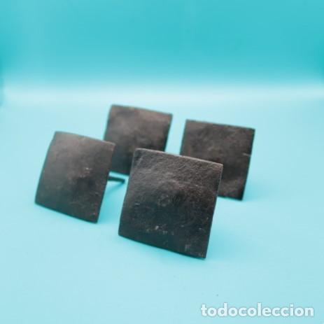 Antig&uuml;edades: Lote 4 Clavos Antiguos de Hierro Forjado Cuadrados | Clavos Artesanales Forja Restauraci&oacute;n Puertas