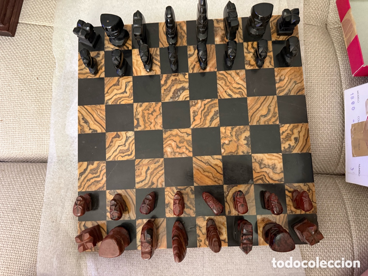 Antig&uuml;edades: Ajedrez &oacute;nix y m&aacute;rmol negro - Foto 1