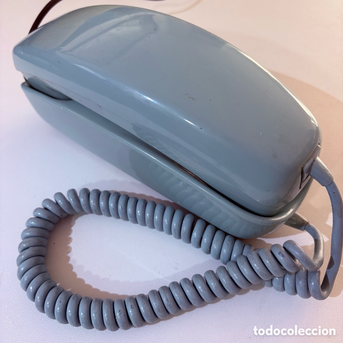 Tel&eacute;fonos: TELEFONO GONDOLA AZUL A&Ntilde;OS 70