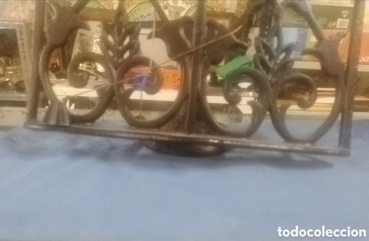 Antig&uuml;edades: atril de hierro de forja regulable - Foto 7