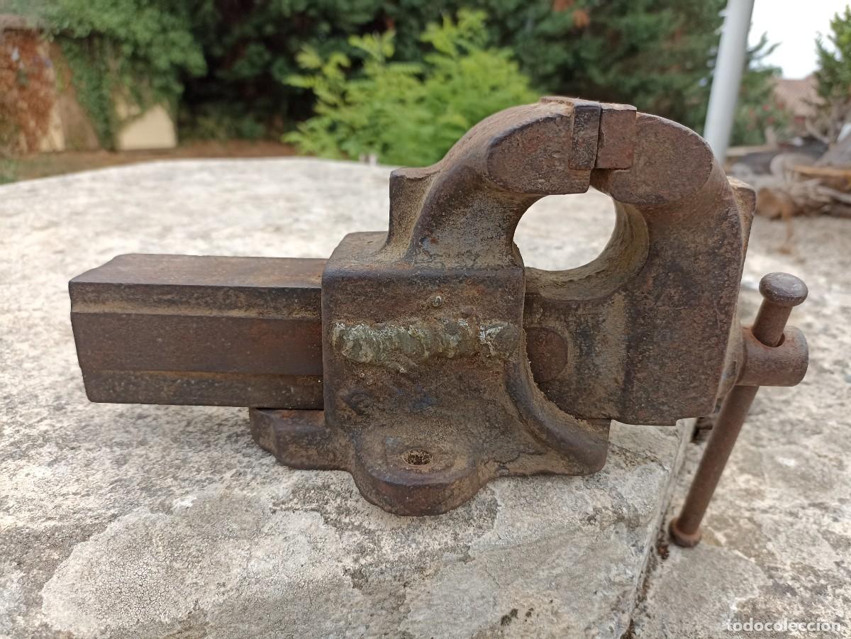 Antig&uuml;edades: Tornillo robusto para mesa de trabajo - Foto 2