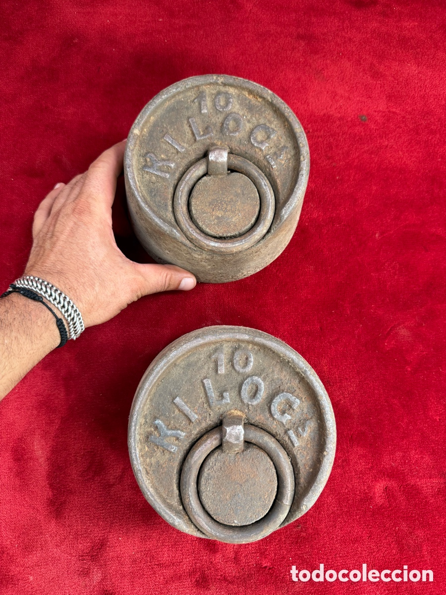 Antig&uuml;edades: Lote de dos antiguos pesos de bascula de 10 Kg!