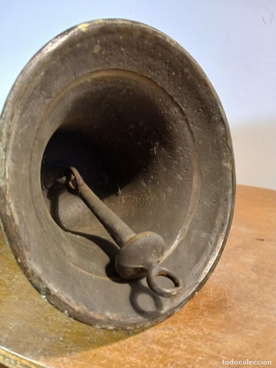 Antig&uuml;edades: Campana en bronce con balancin - Foto 4