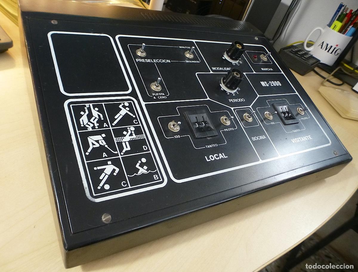 Antig&uuml;edades: Consola de Control de Marcador Deportivo ODECO MS-2000 (Primera Generaci&oacute;n / Vintage)