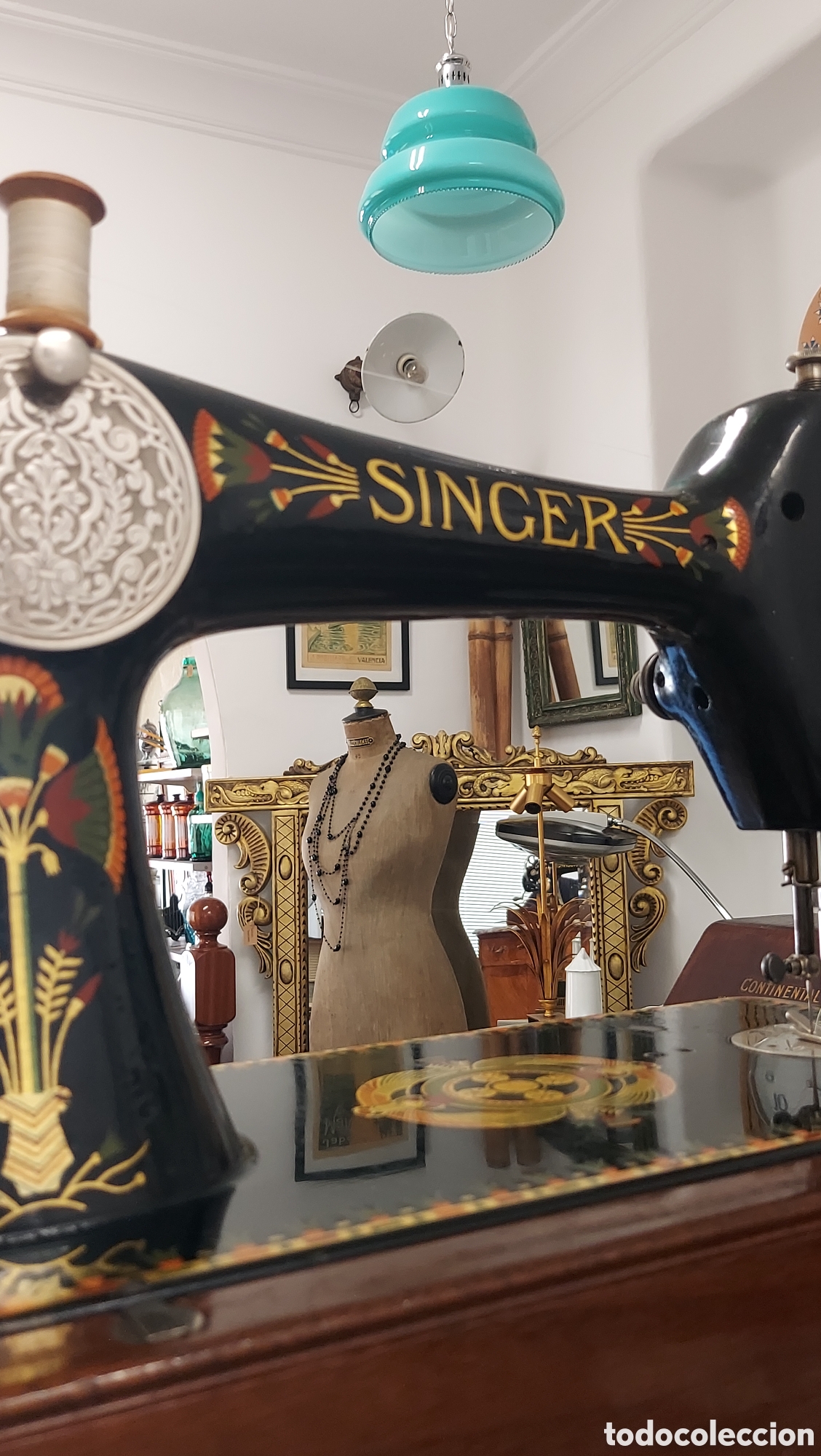 Antig&uuml;edades: M&aacute;quina de coser Singer Art dec&oacute; a&ntilde;o 1924