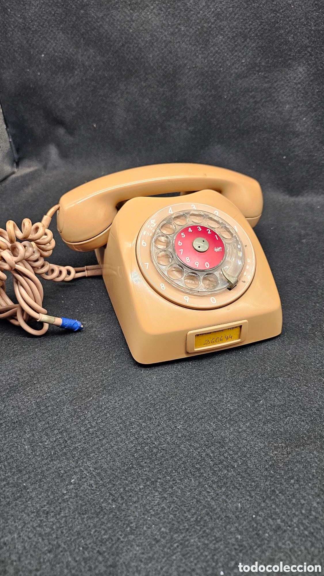 T&eacute;l&eacute;phones: Tel&eacute;fono Ericsson antiguo