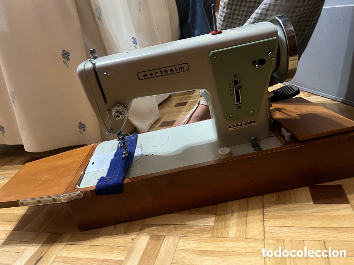 Antig&uuml;edades: Maquina de coser Wertheim - Foto 6