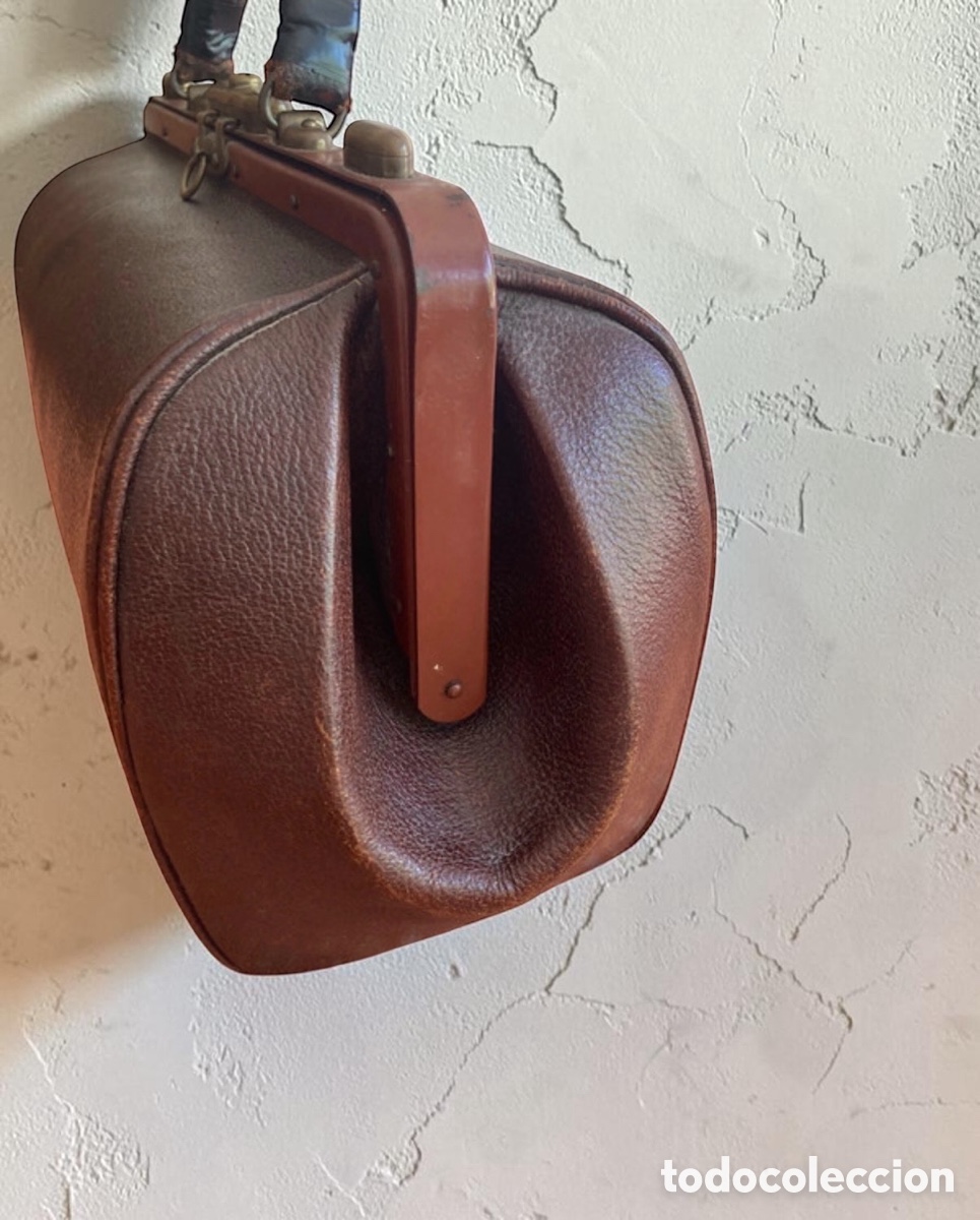 Antig&uuml;edades: Antiguo malet&iacute;n de m&eacute;dico - Foto 3